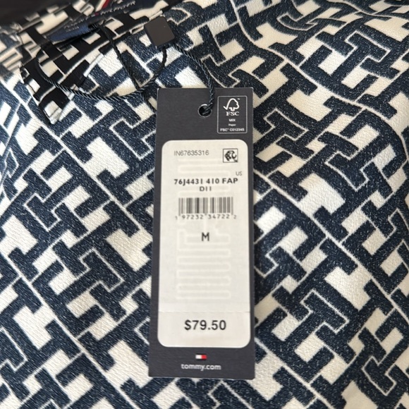 NWT Tommy Hilfiger Luxe Blouse and Pant Set - Picture 8 of 9
